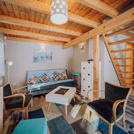 Morso Chatki Holiday home *