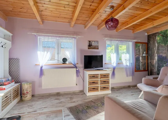 بيت للعطل Morsochatki - Balia, Sauna, Garden Party, Plaza *